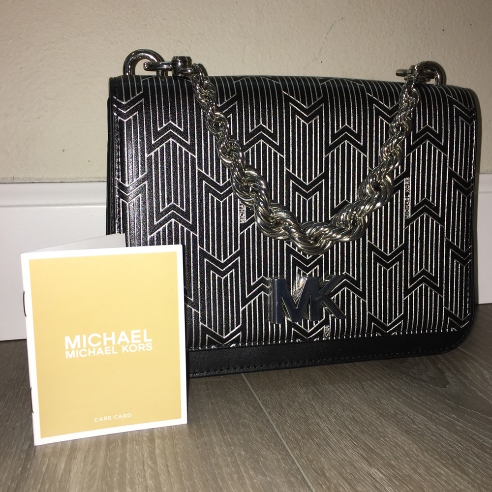 NWOT Michael Kors Mott Chain Bag